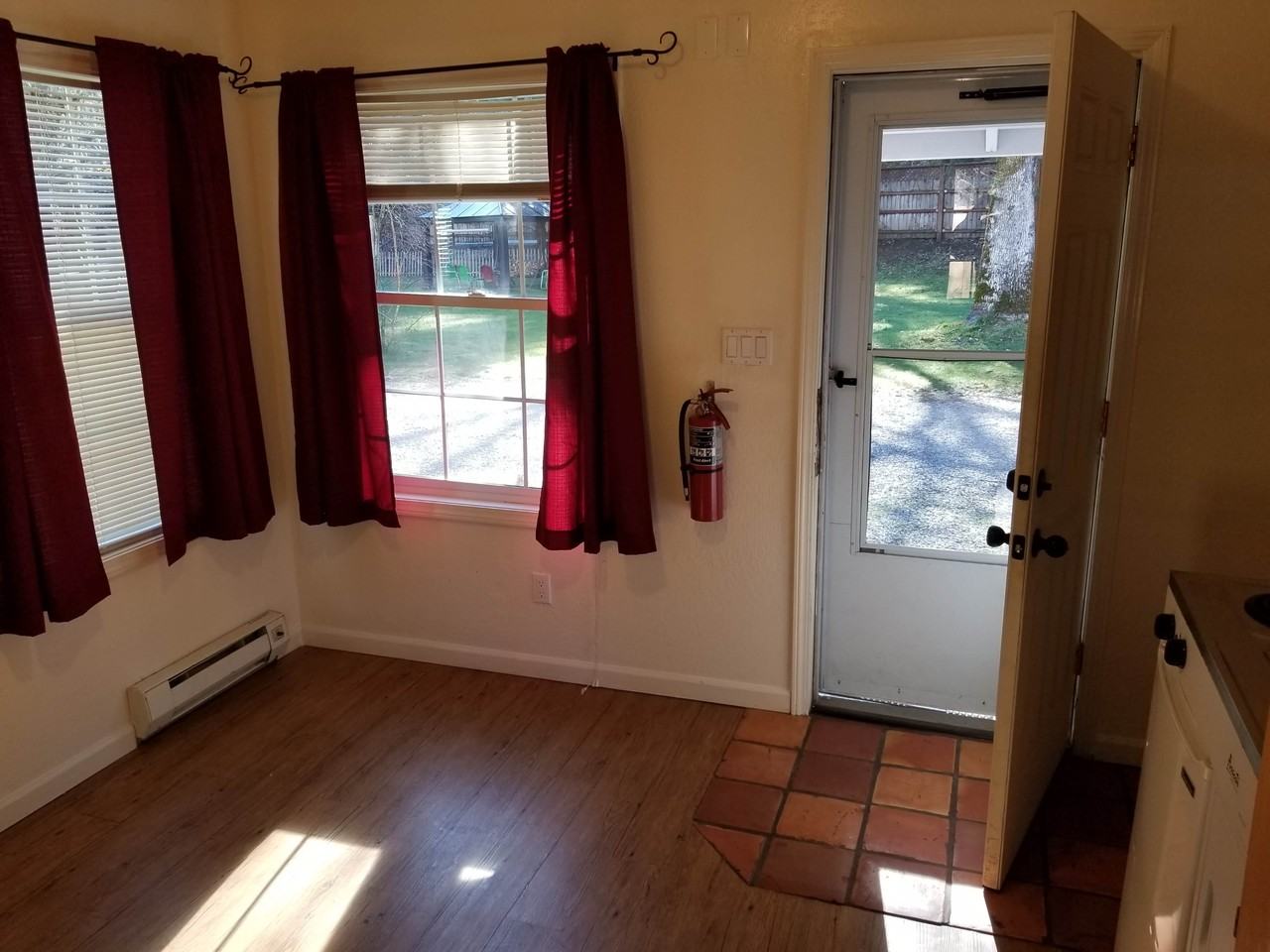 13730 Redwood Hwy #2 - Photo 4 of 5