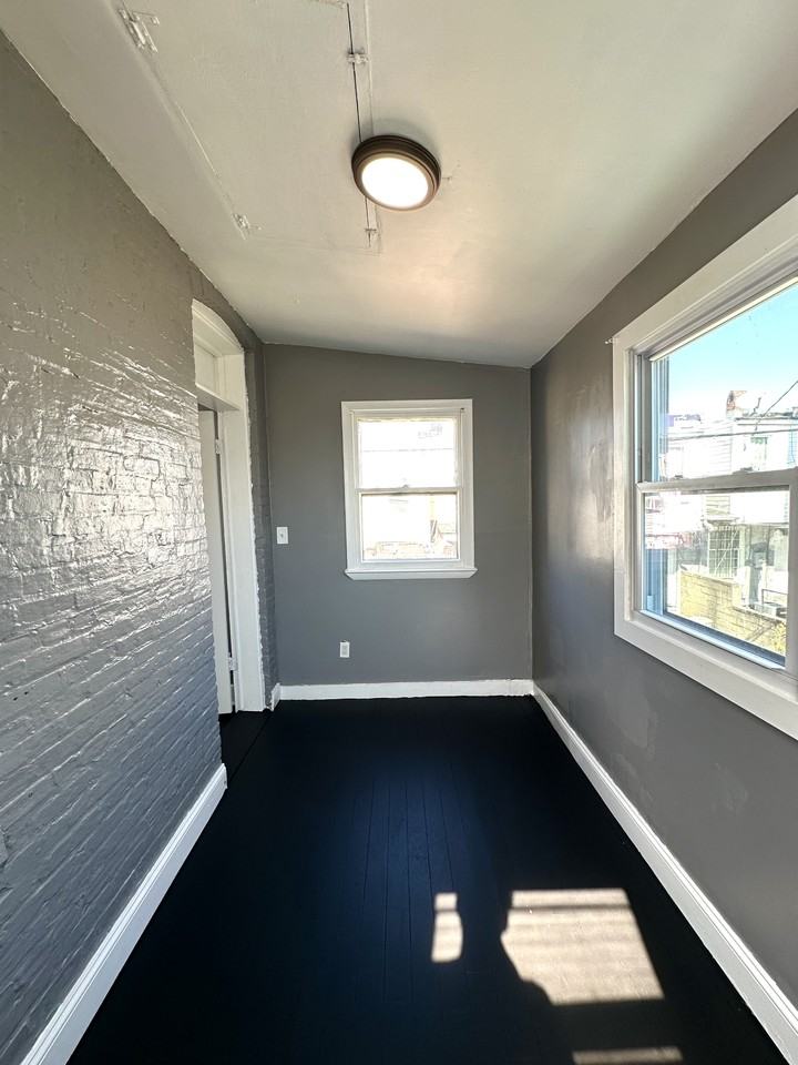 625 N Linwood Ave #NA - Photo 6 of 20