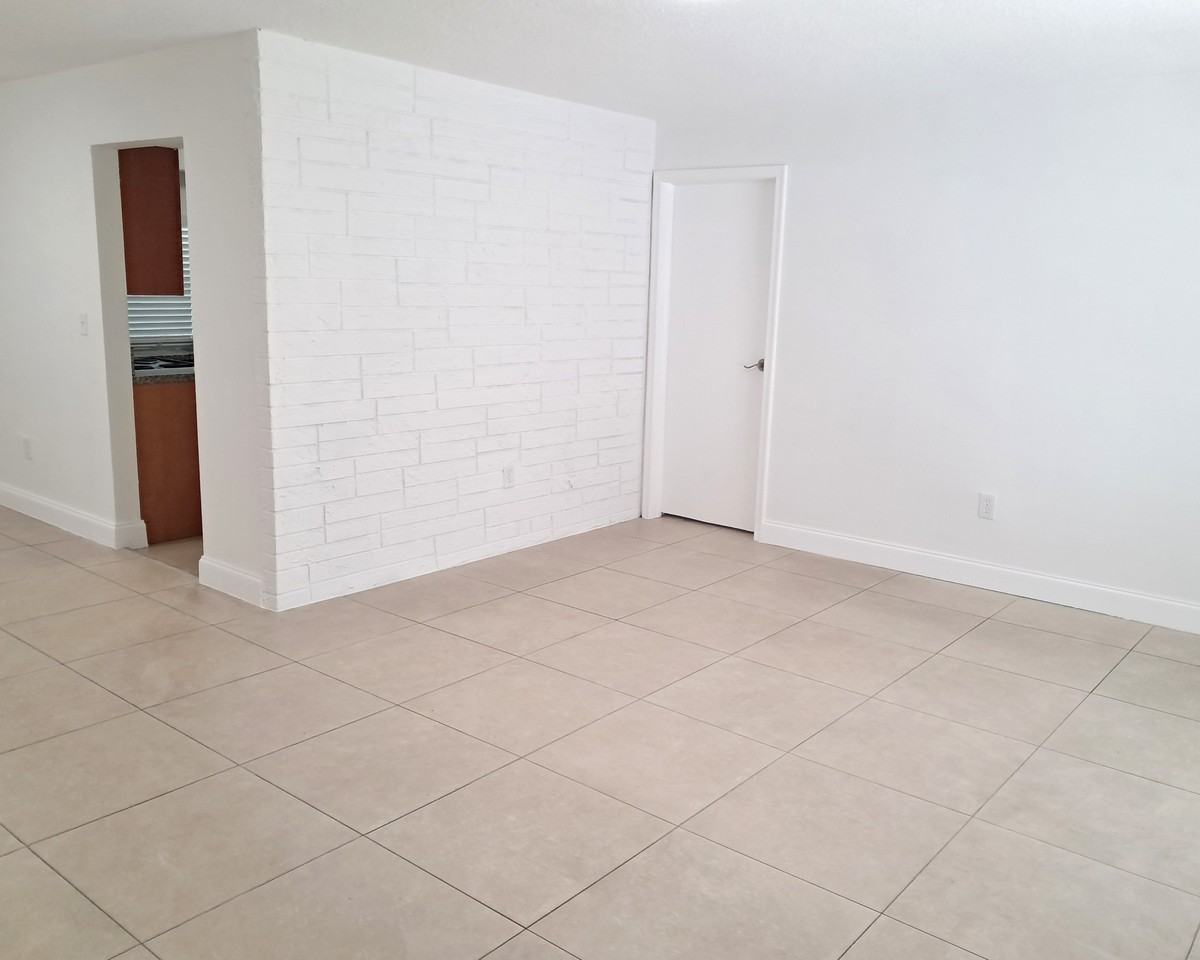 8361 Nw 28th Pl #NA - Photo 4 of 30