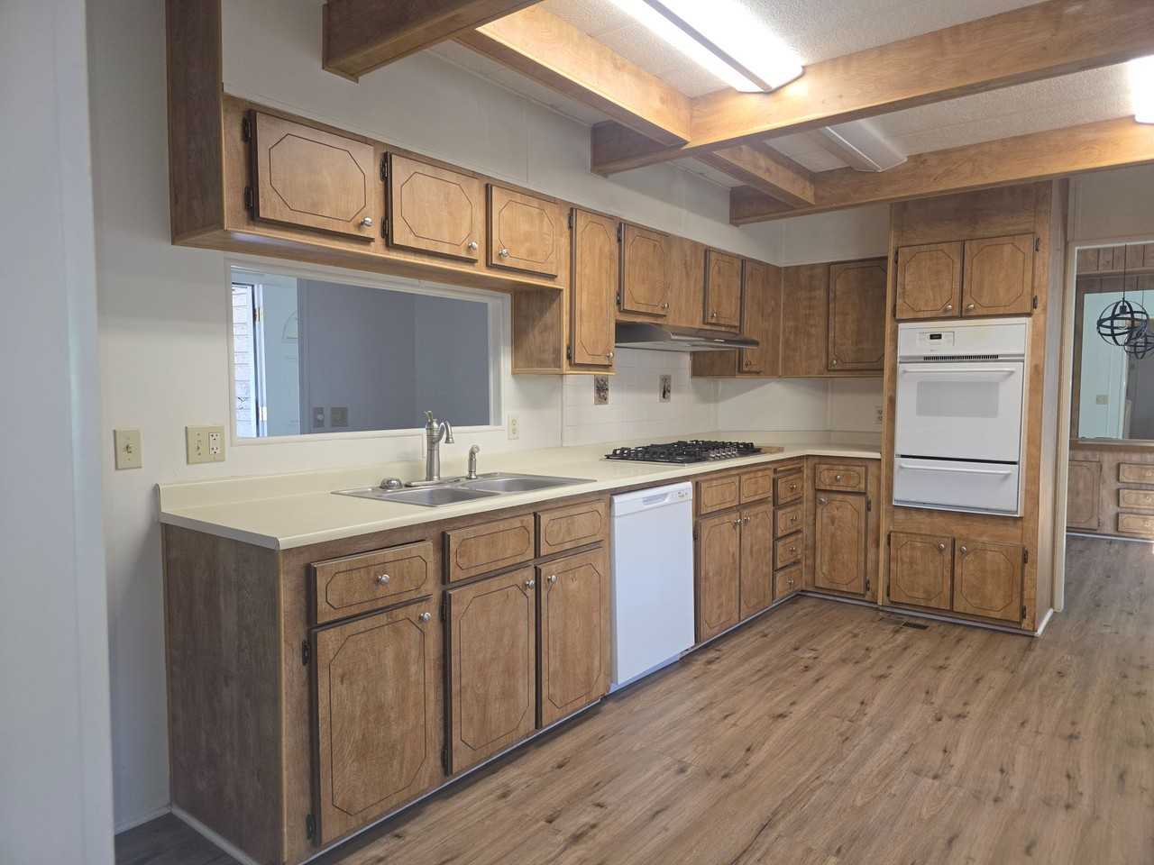 765 Mesa View Dr #141 - Photo 5 of 12