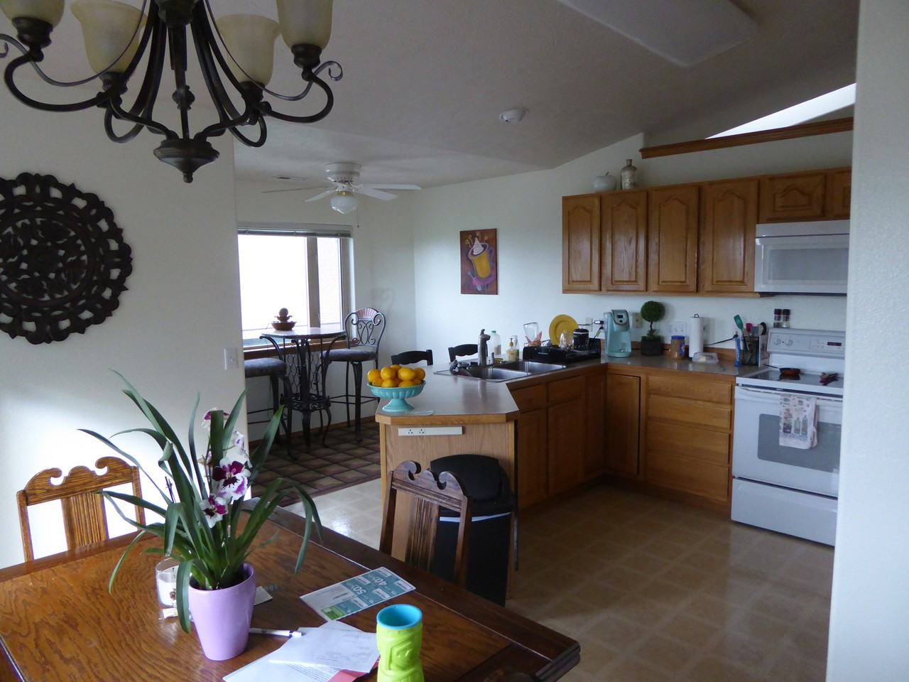 2512 Fairmont Cir #NA - Photo 4 of 8