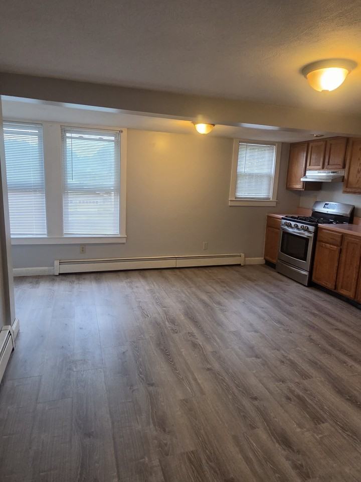 128 Weare St #FL2 - Photo 3 of 11