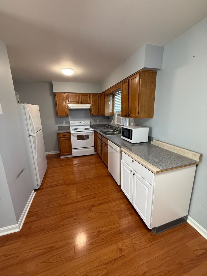 3 Courtland St #3 - Photo 5 of 19