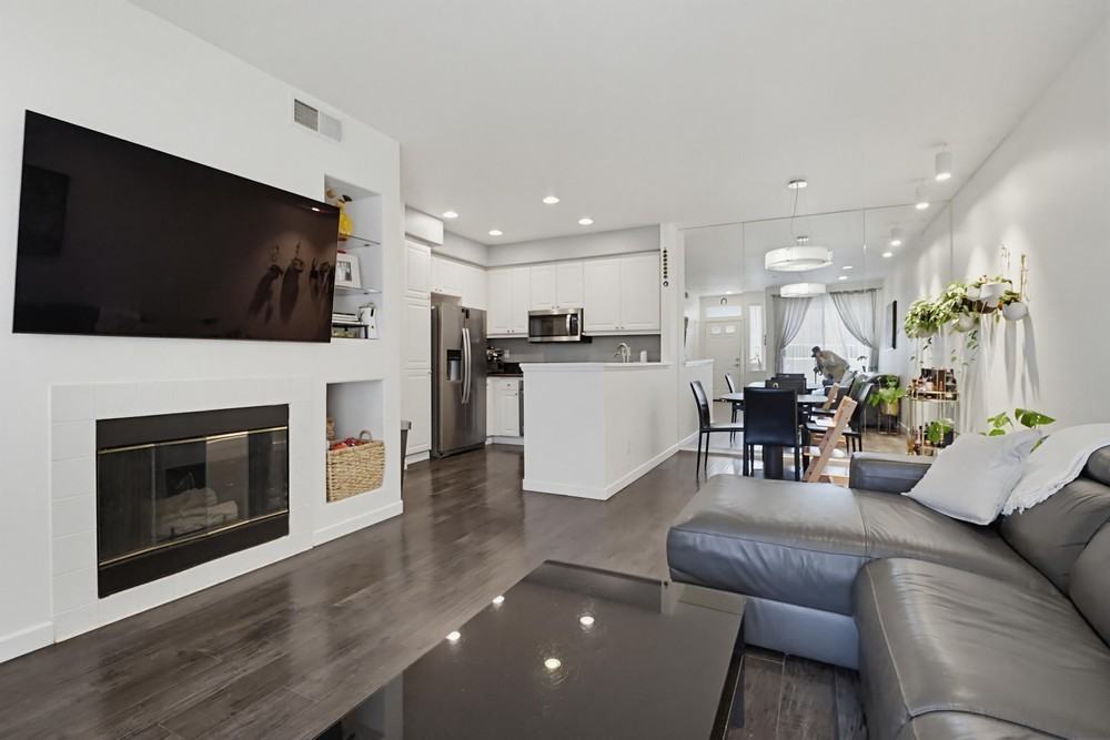 10782 Sabre Hill Dr #172 - Photo 5 of 33