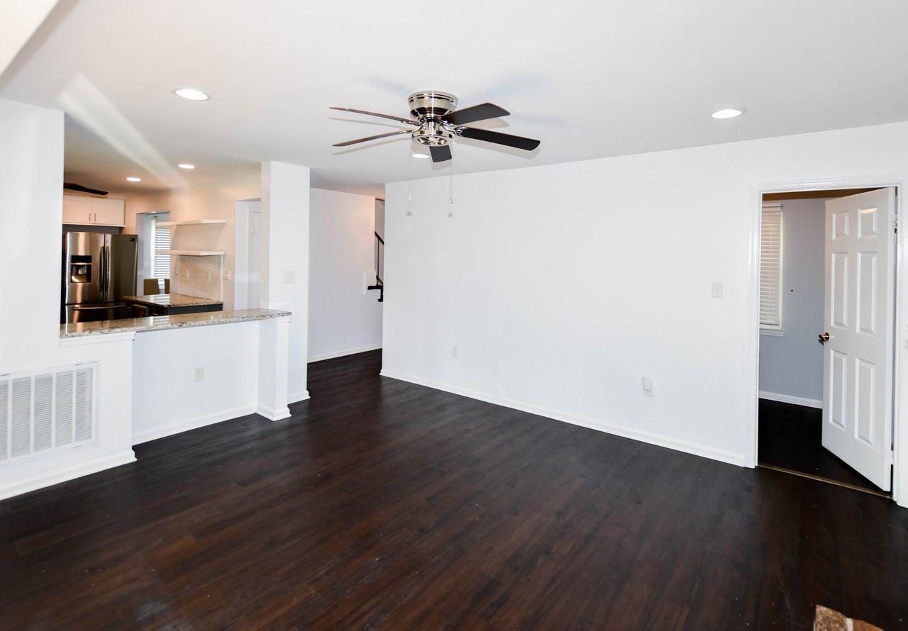 9204 Lancelot Rd #NA - Photo 6 of 20