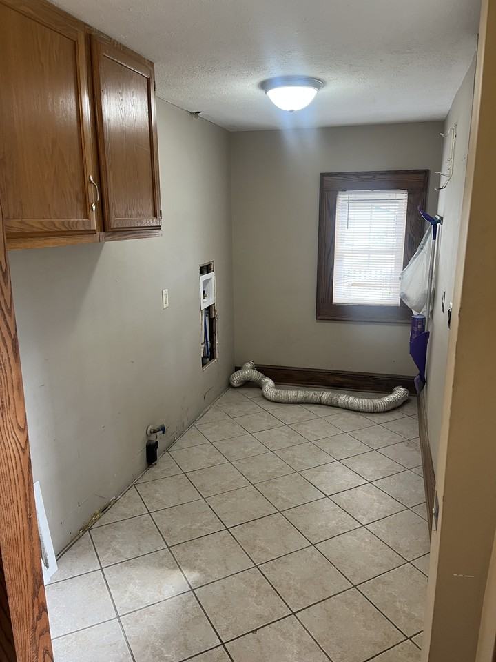 535 S Belmont Ave #NA - Photo 5 of 20