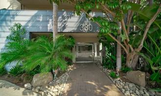 330 S Barrington Ave #309 - Photo 1 of 1