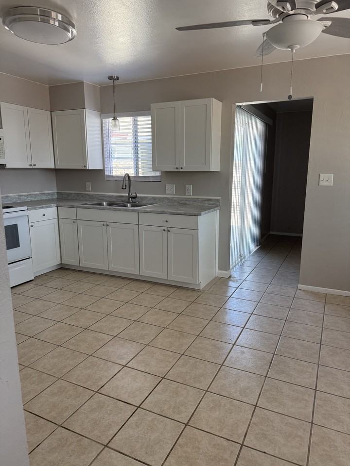 1284 W 13th St #NA - Photo 4 of 15