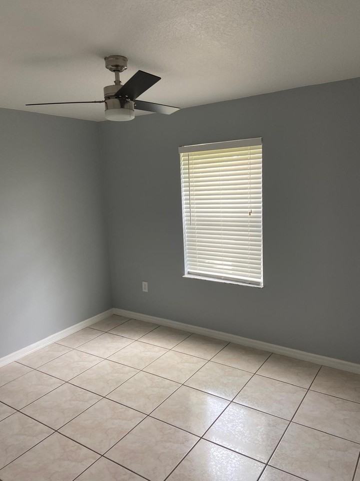 658 Caribou Ct #NA - Photo 7 of 15