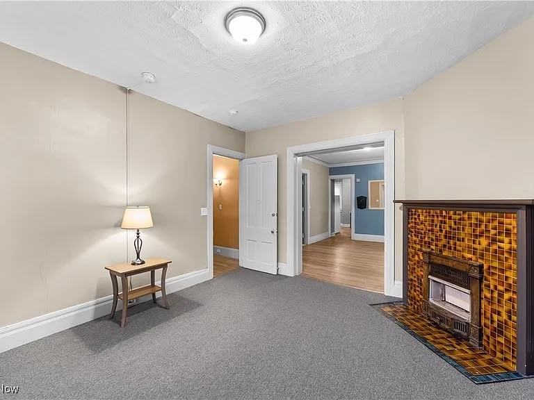 3815 S Mill Ave #NA - Photo 2 of 14