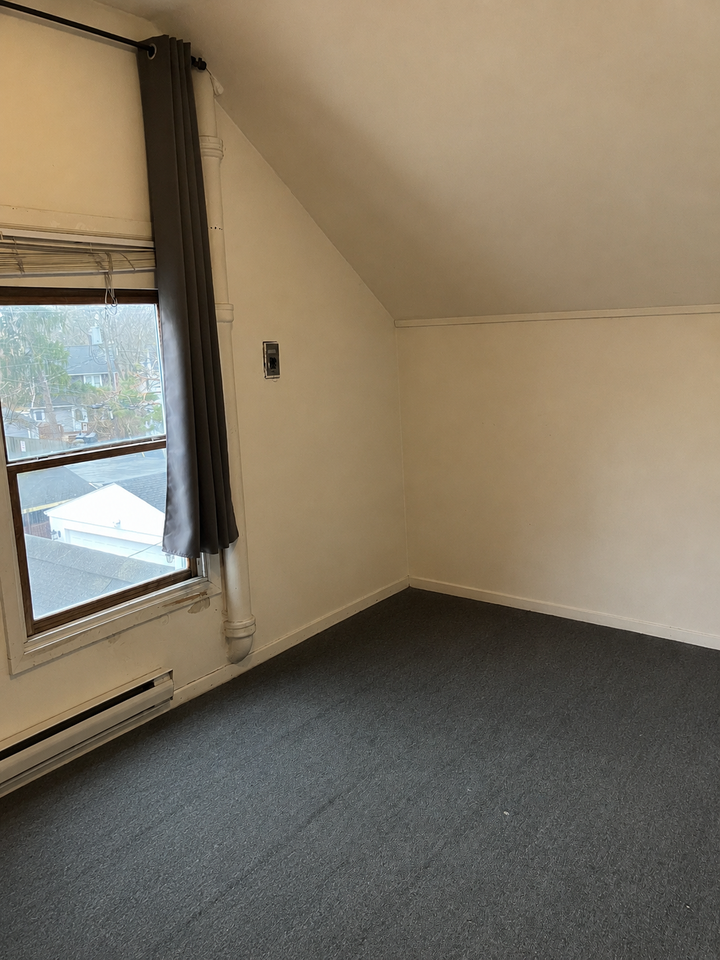 1540 Packard St #2 - Photo 7 of 9