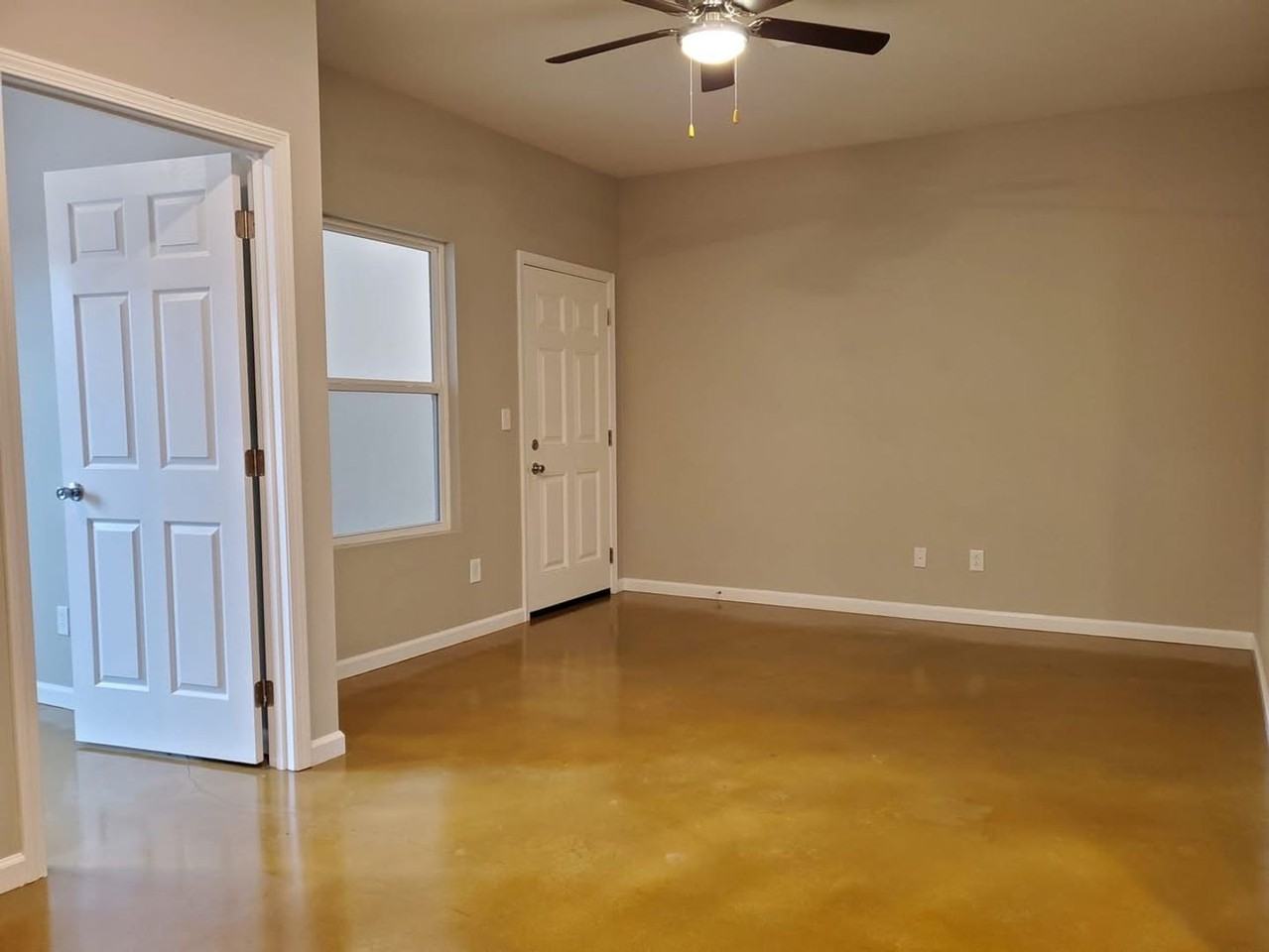 217 Cane Creek Ln #103 - Photo 2 of 7