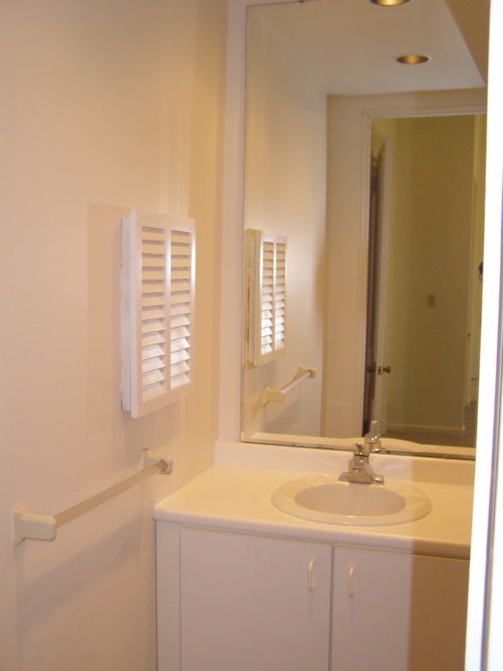 517 Shady Ave #12 - Photo 7 of 8