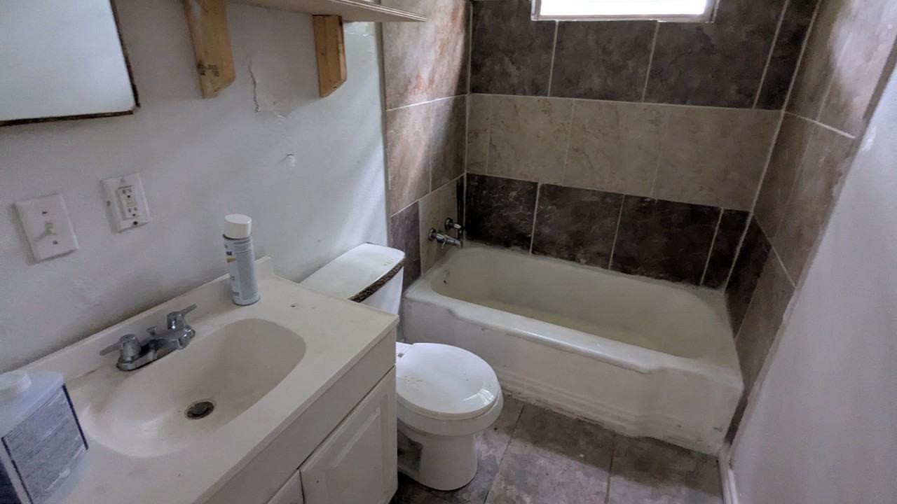 3859 Brady St #NA - Photo 4 of 6