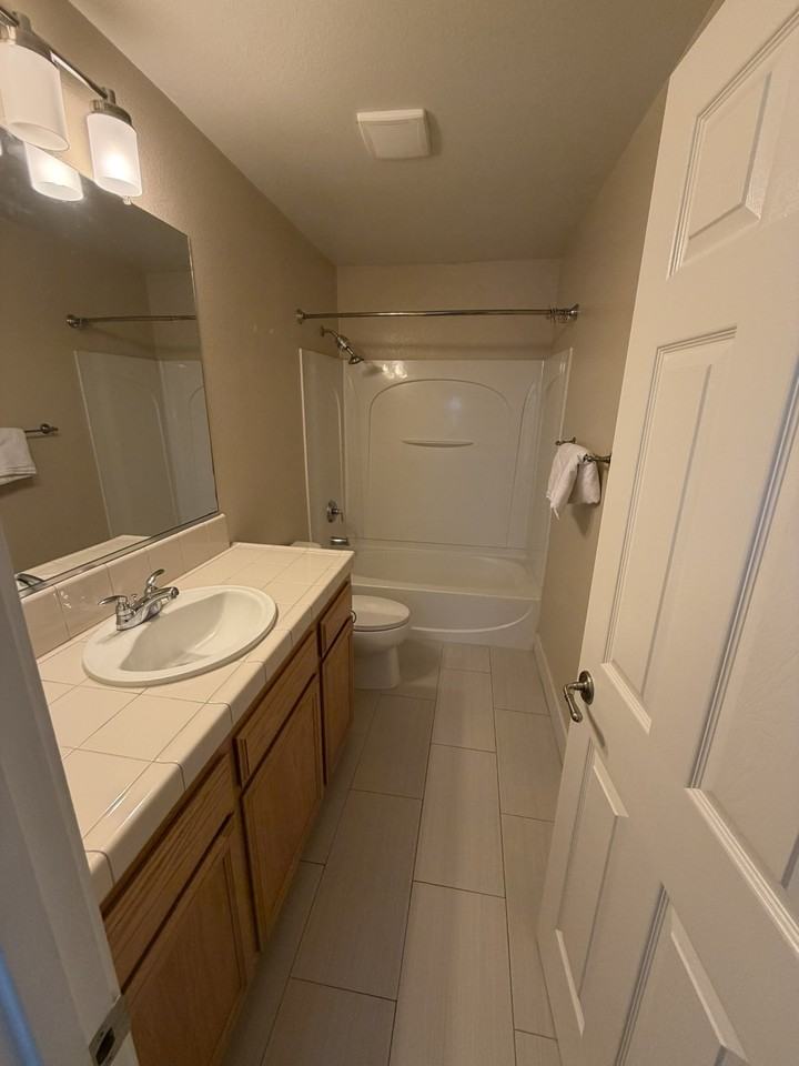 1720 27th St #NA - Photo 7 of 12