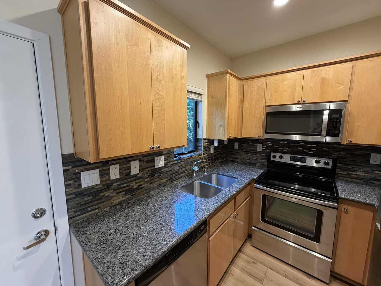 2609 R St #NA - Photo 3 of 15