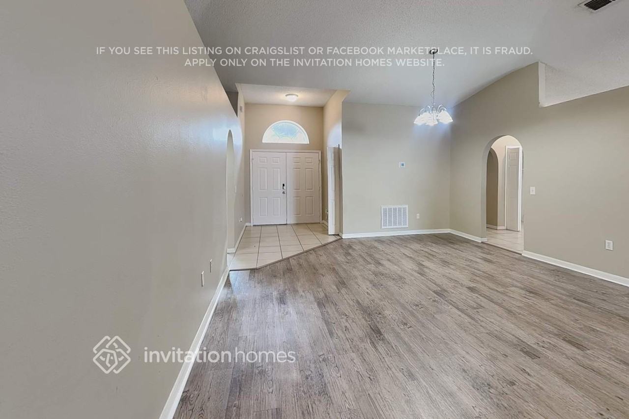 2955 Micah Ct - Photo 3 of 17