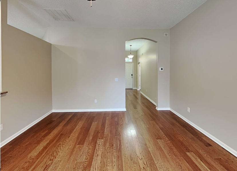 1511 Beecher Lane - Photo 3 of 8