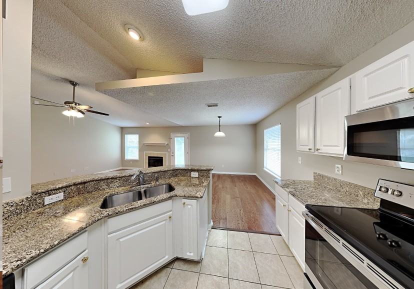 1511 Beecher Lane - Photo 4 of 8