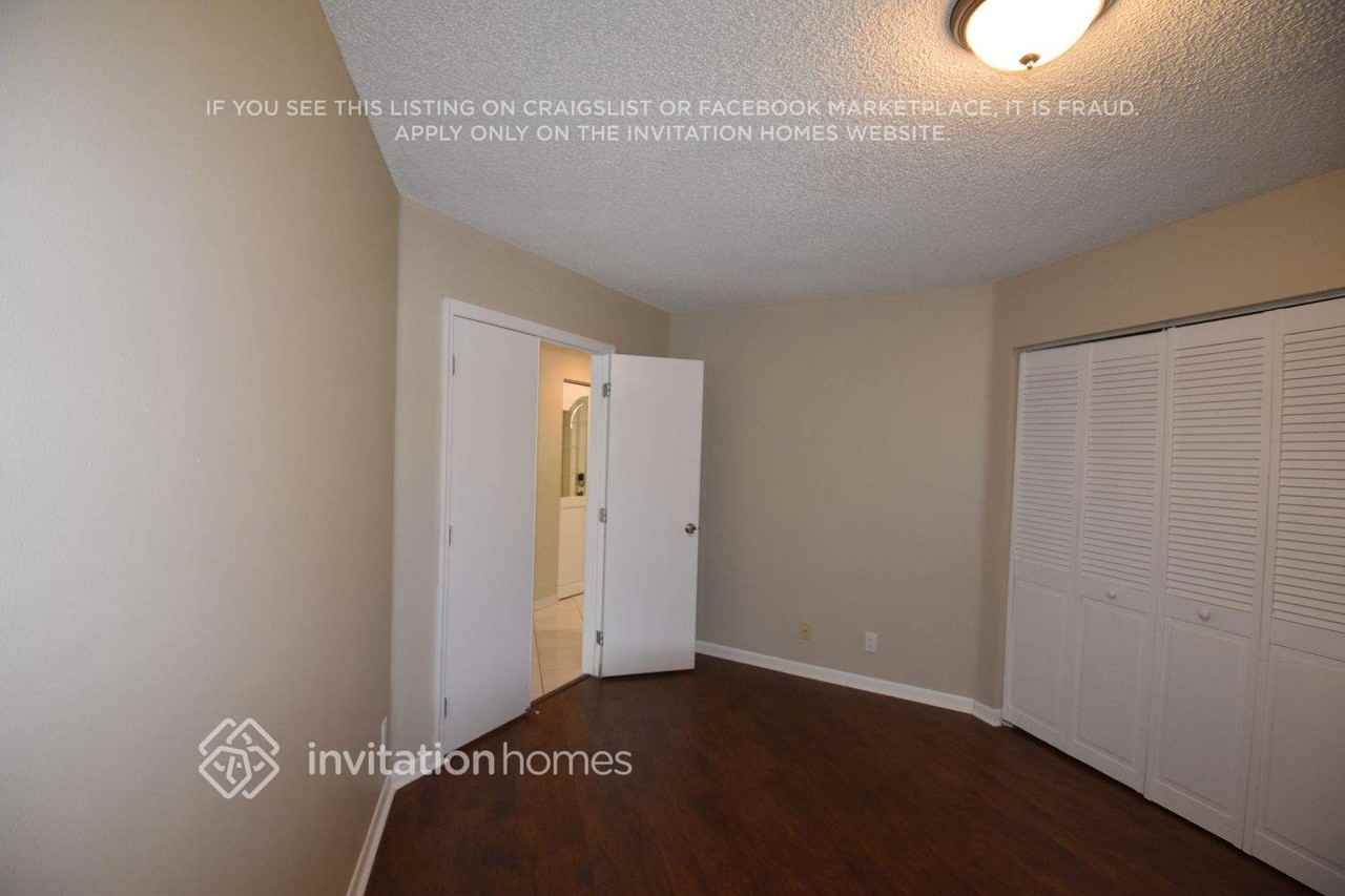 1531 Garden Rd - Photo 6 of 17