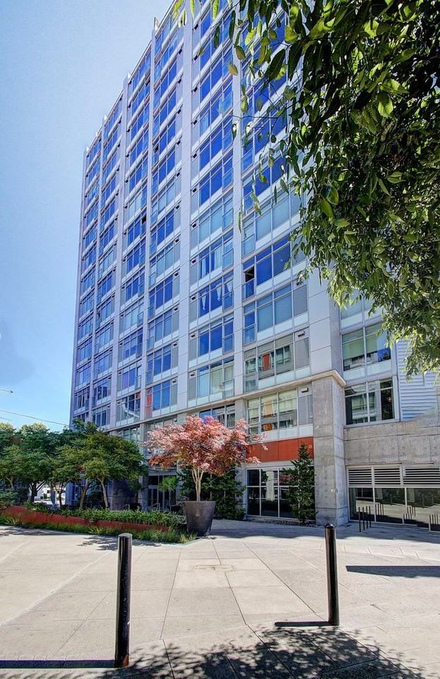1926 W Burnside St #204 - Photo 4 of 22