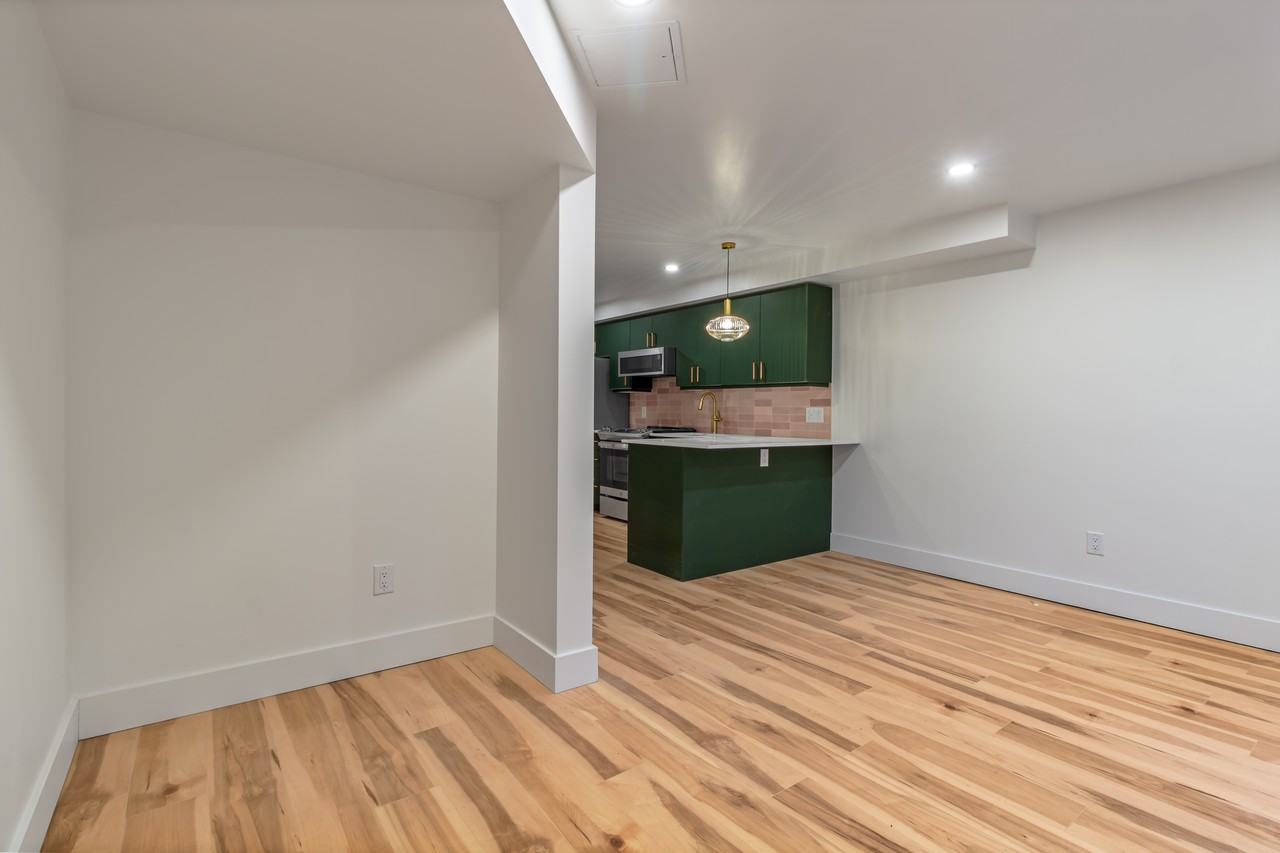 476 Rue Wilbrod Street - Photo 6 of 13