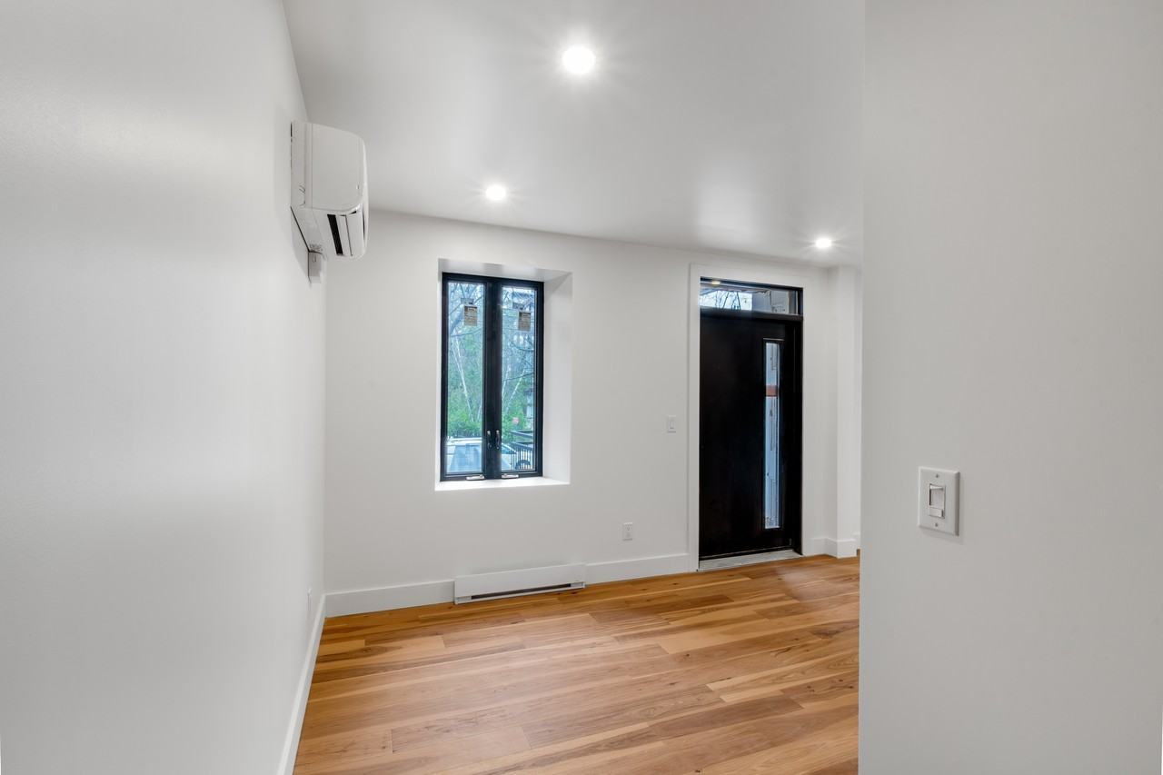 476 Rue Wilbrod Street - Photo 5 of 19