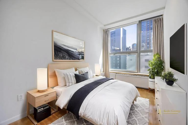 Fulton St #304 - Photo 2 of 5