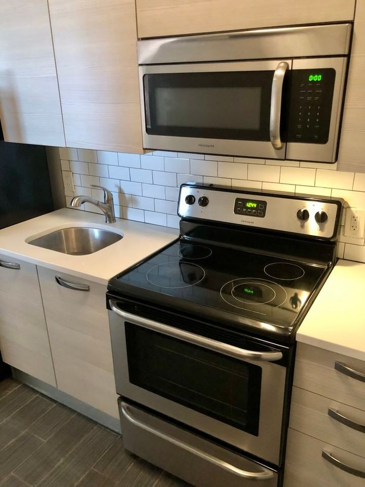 231 E North Ave - Photo 7 of 22