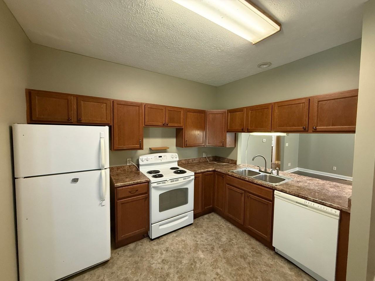 9026 9026 Yorktown St - C #C - Photo 3 of 8