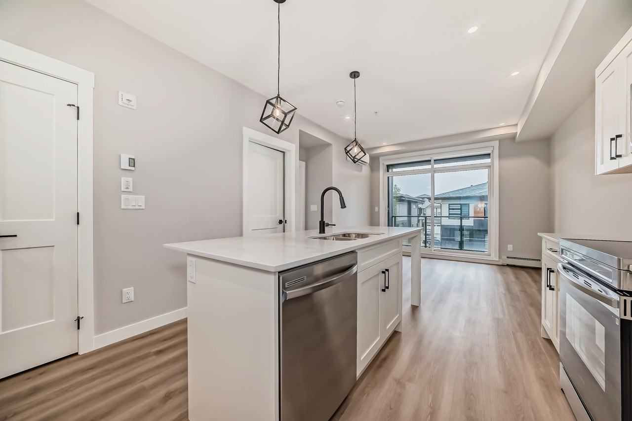 1311, 55 Lucas Way NW (IP104) - Photo 6 of 25
