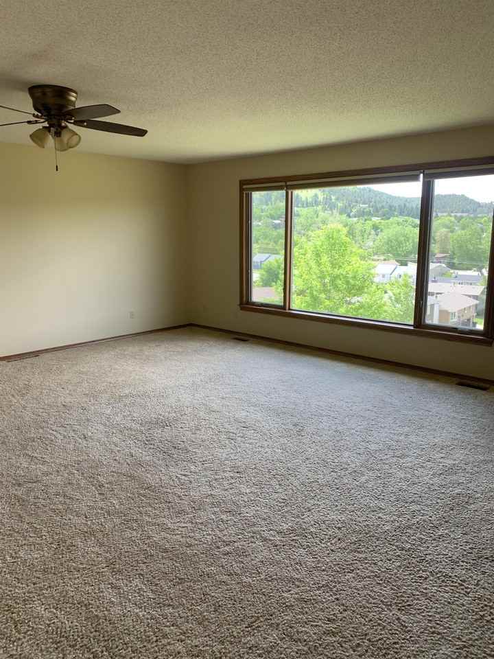 2705 Tomahawk Dr #1 - Photo 5 of 17