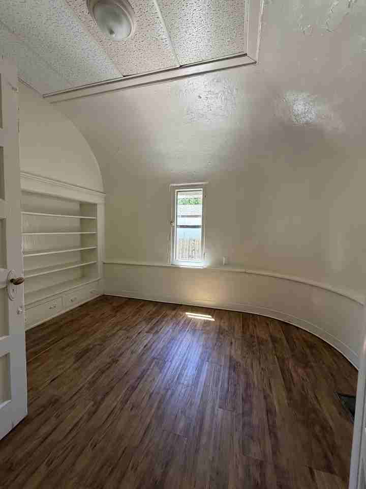 1227 12th Ave #2 - Photo 4 of 10