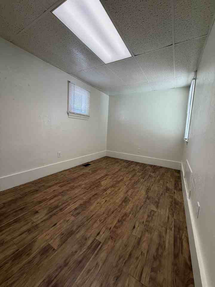 1227 12th Ave #2 - Photo 7 of 10