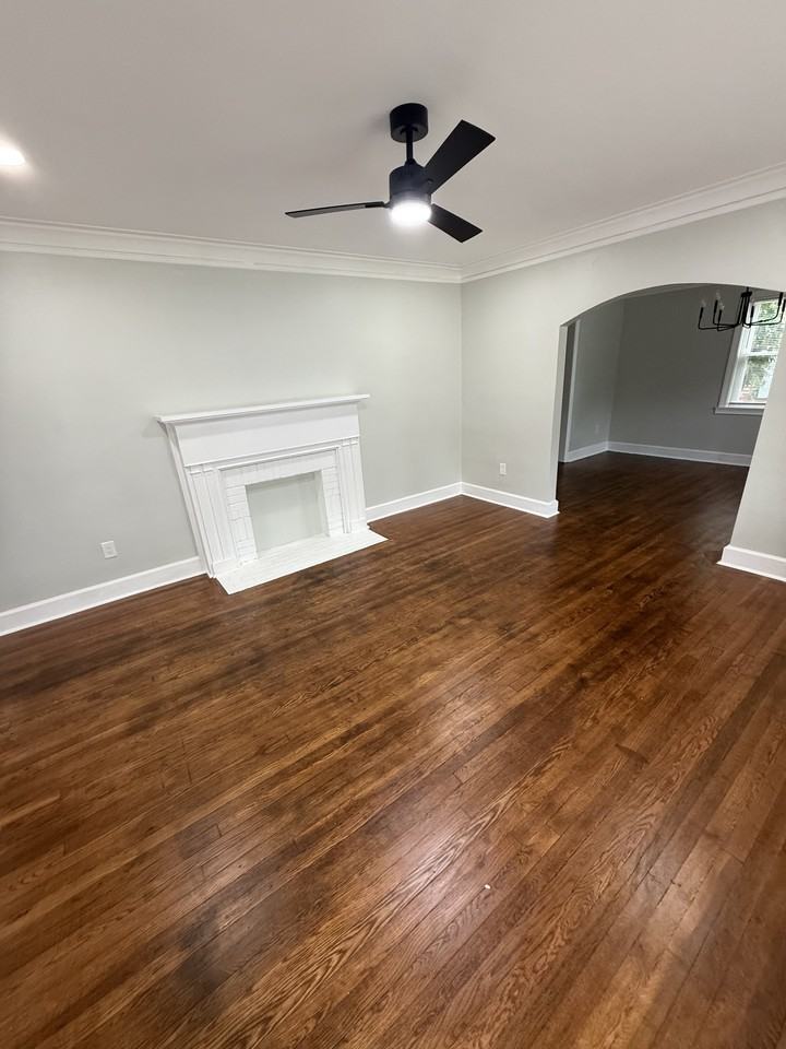 2822 E Wynnton Ln #1 - Photo 3 of 37