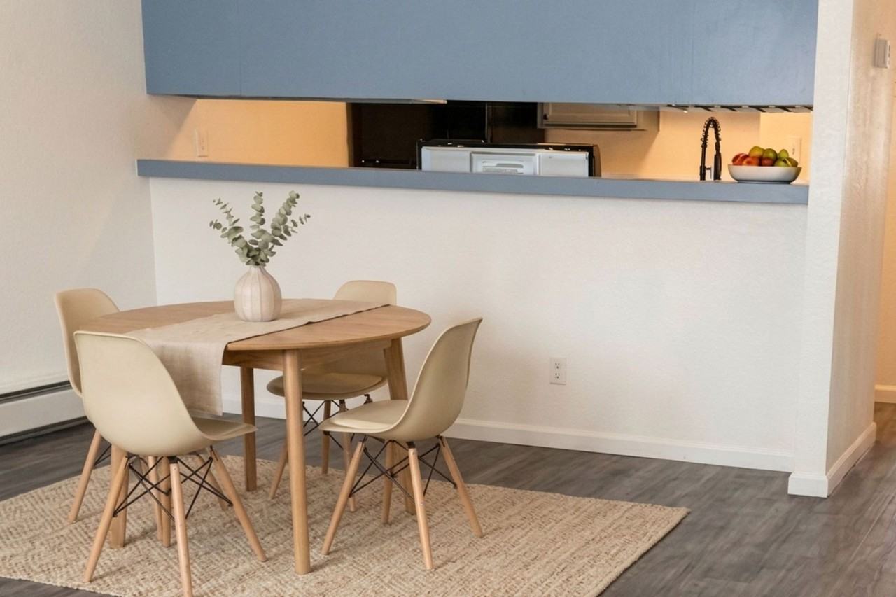 Silver Valley Apartments - Photo 4 of 8