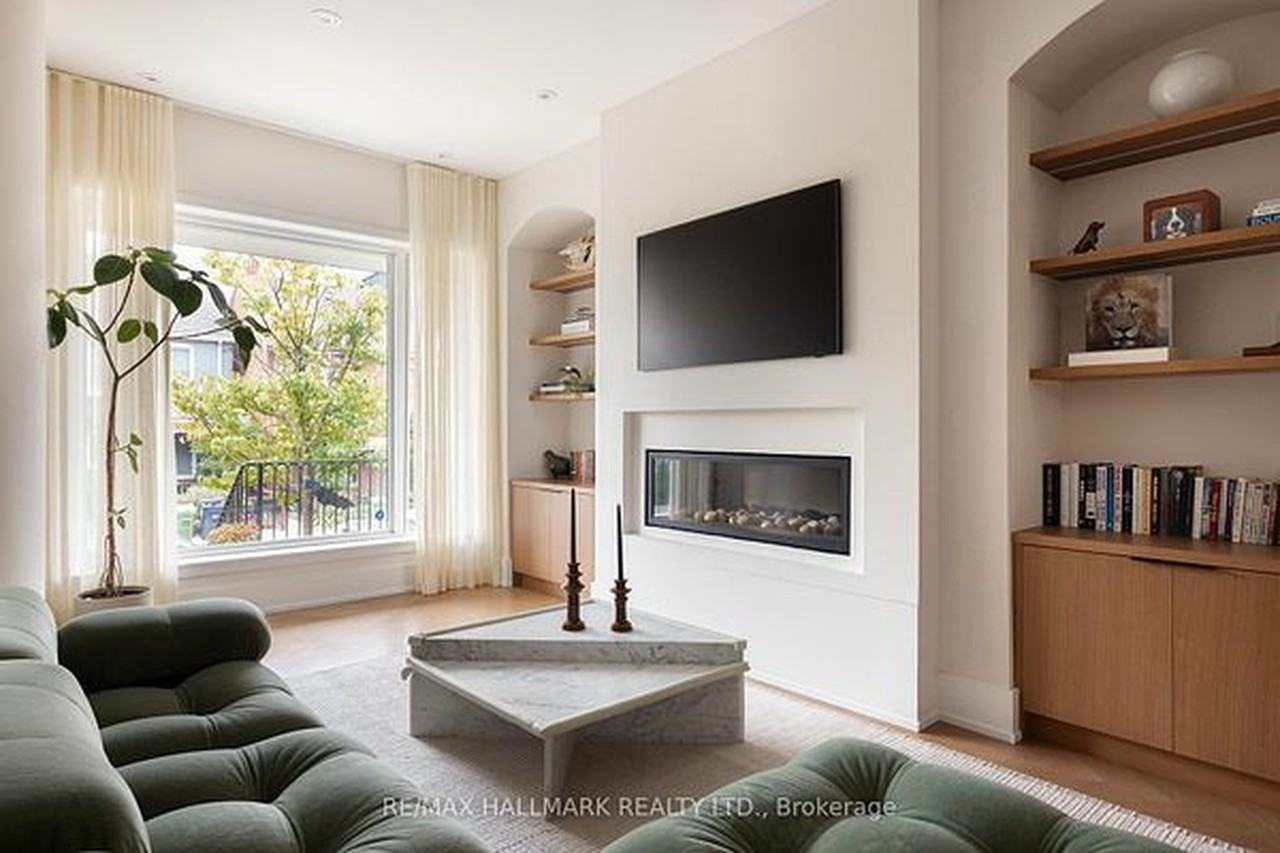 18 Foxley Street - Photo 6 of 50