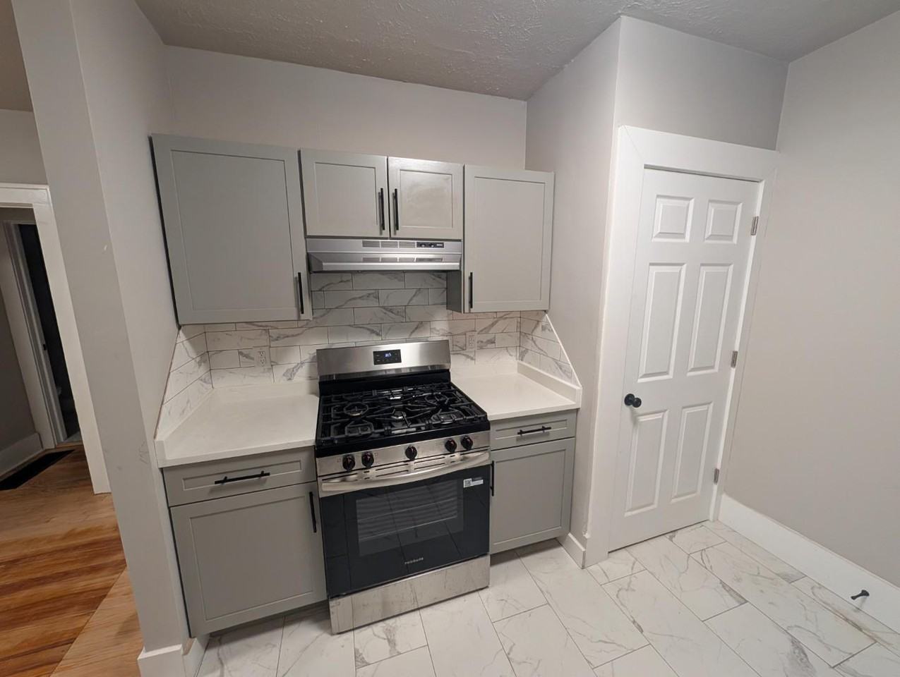 426 N Arthur St - Photo 4 of 11