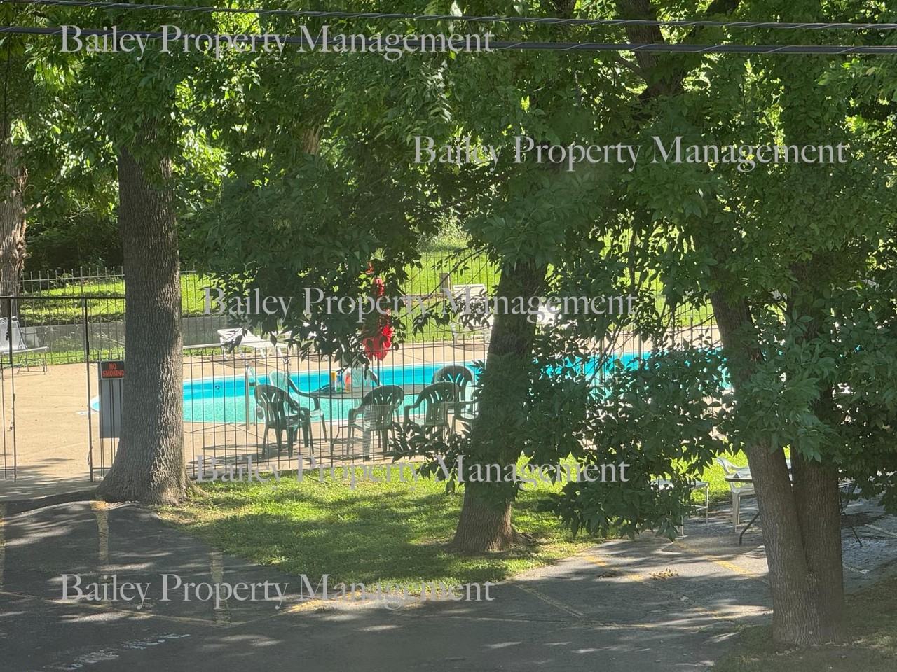 3501 Illinois Ave Apt E7 - Photo 5 of 12