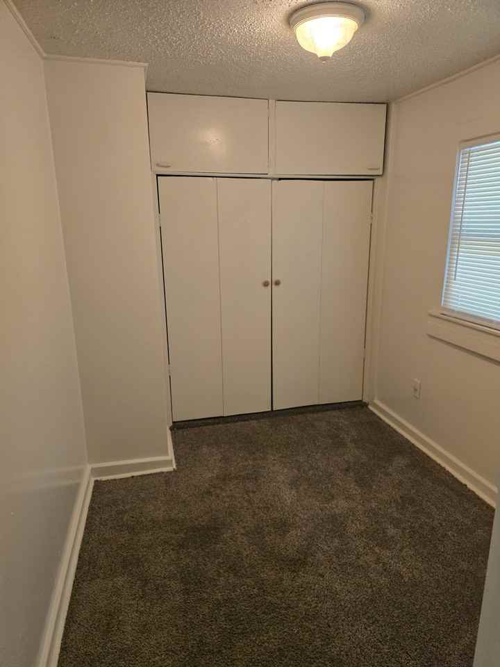1101 E Frederick St #1 - Photo 5 of 13