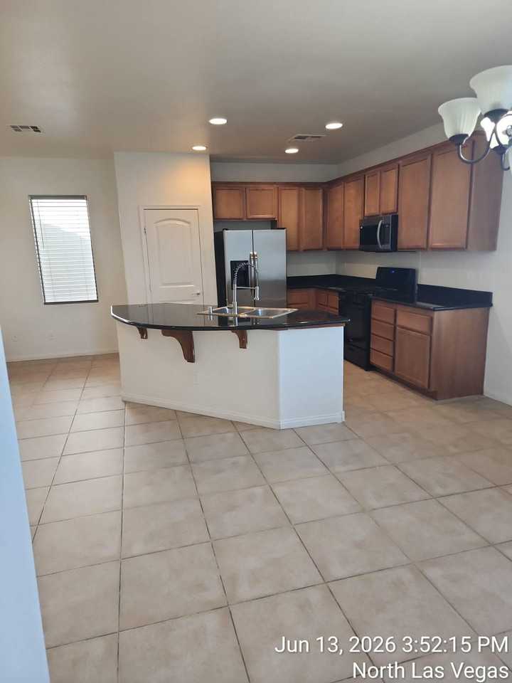 2109 Pipeline Beach Ct #1 - Photo 3 of 15