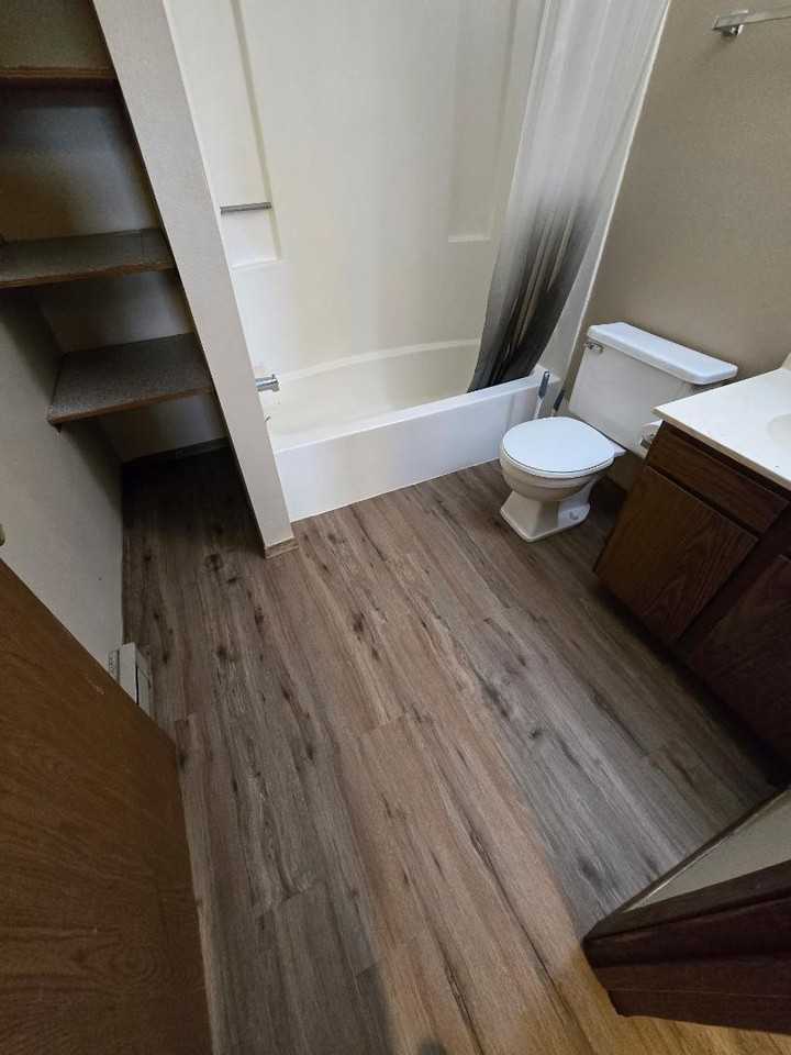 2621 Harvey Dr - Photo 3 of 6