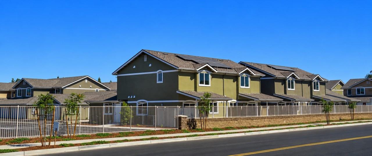 Westwood Paradise - Photo 3 of 5