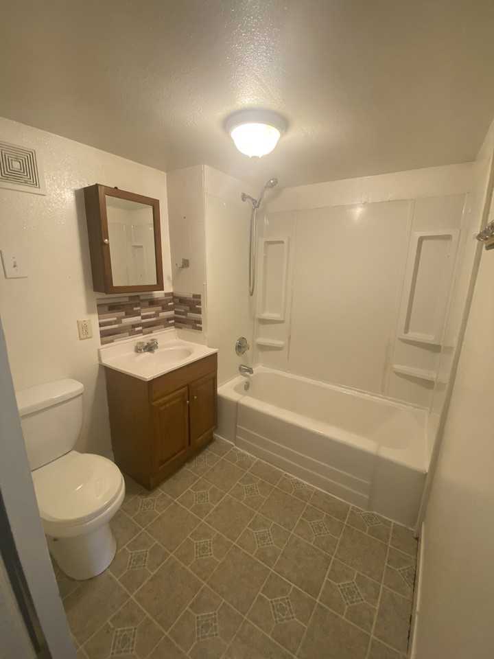 1306 W Cota St #1 - Photo 7 of 11