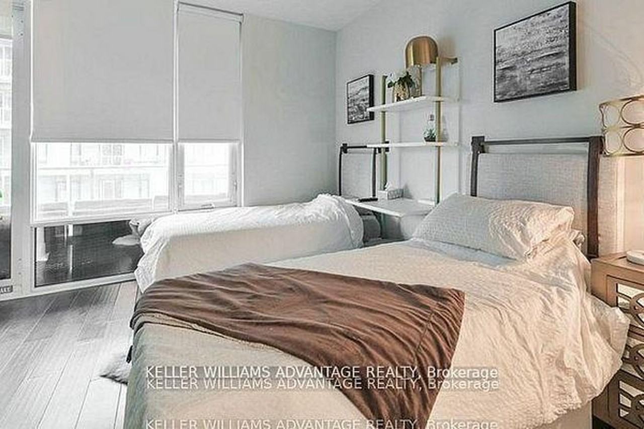 29 Queens Quay East #616 - Photo 7 of 28