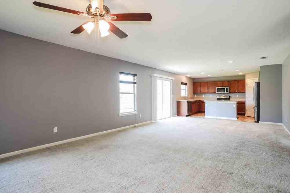 7472 Mishkie Dr - Photo 5 of 16