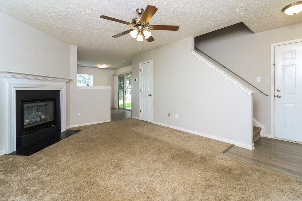 141 Oak Grove Pl - Photo 6 of 17