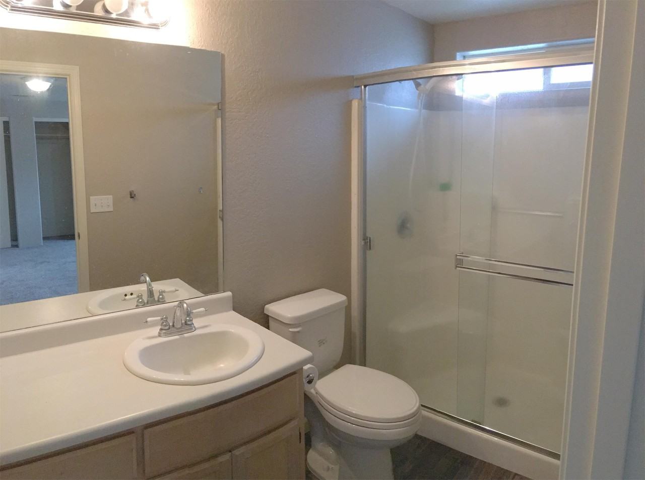 445 Crystal Dr #1 - Photo 5 of 22
