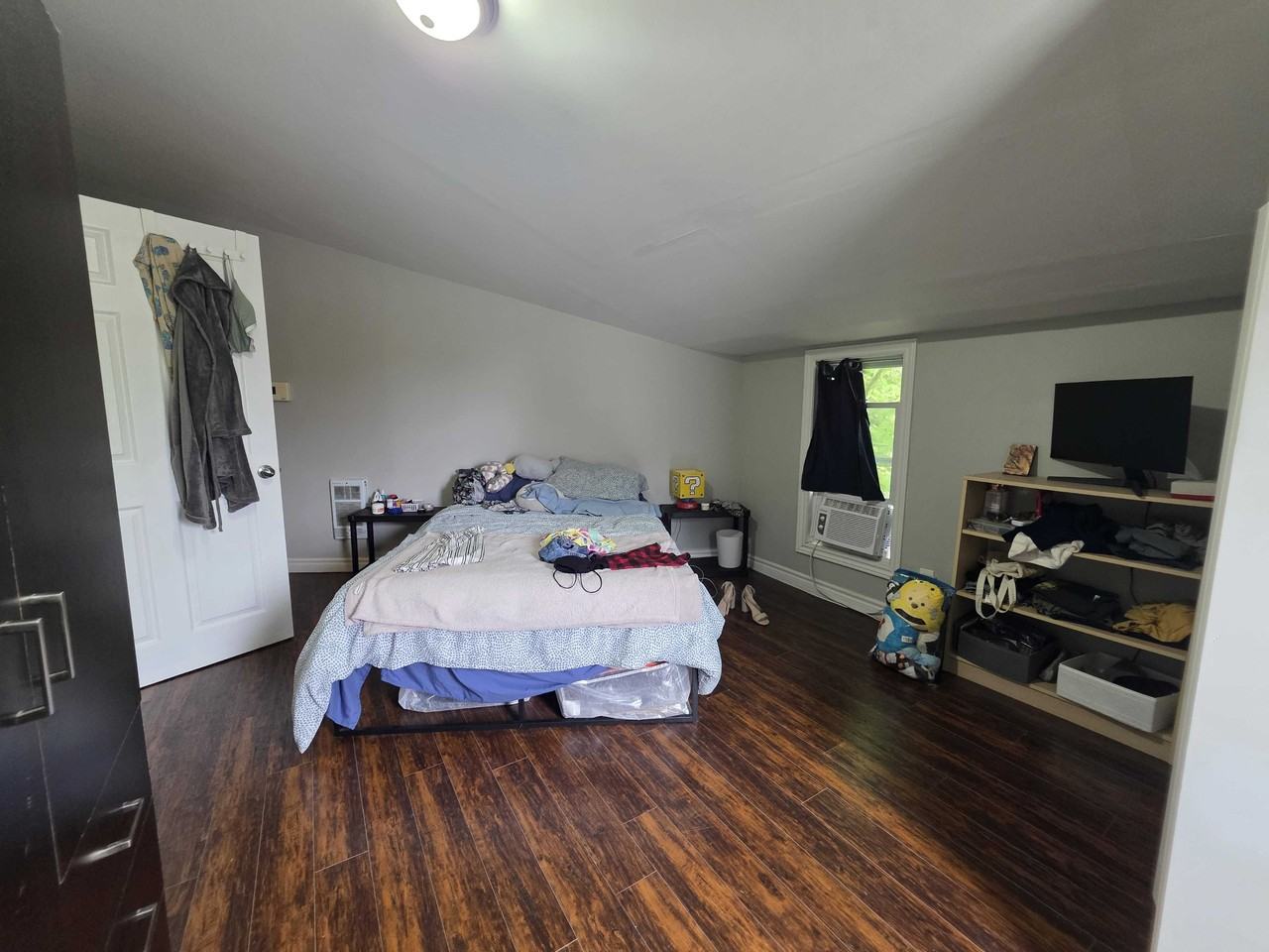 406 Barrie St #406-3 - Photo 5 of 8