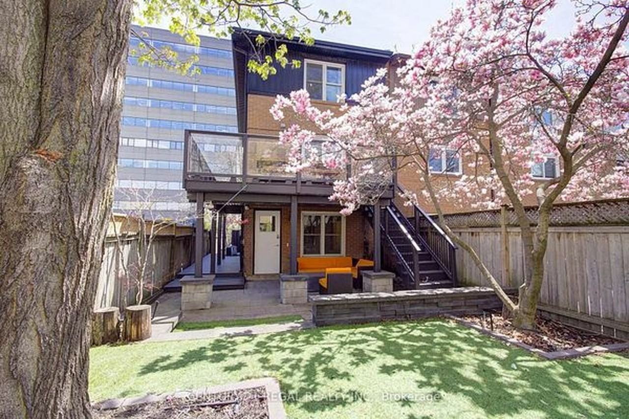 48 Michener Court - Photo 3 of 36